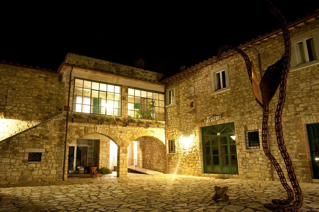 Agriturismo Tenuta Conti Faina Fratta Todina Rom bilde