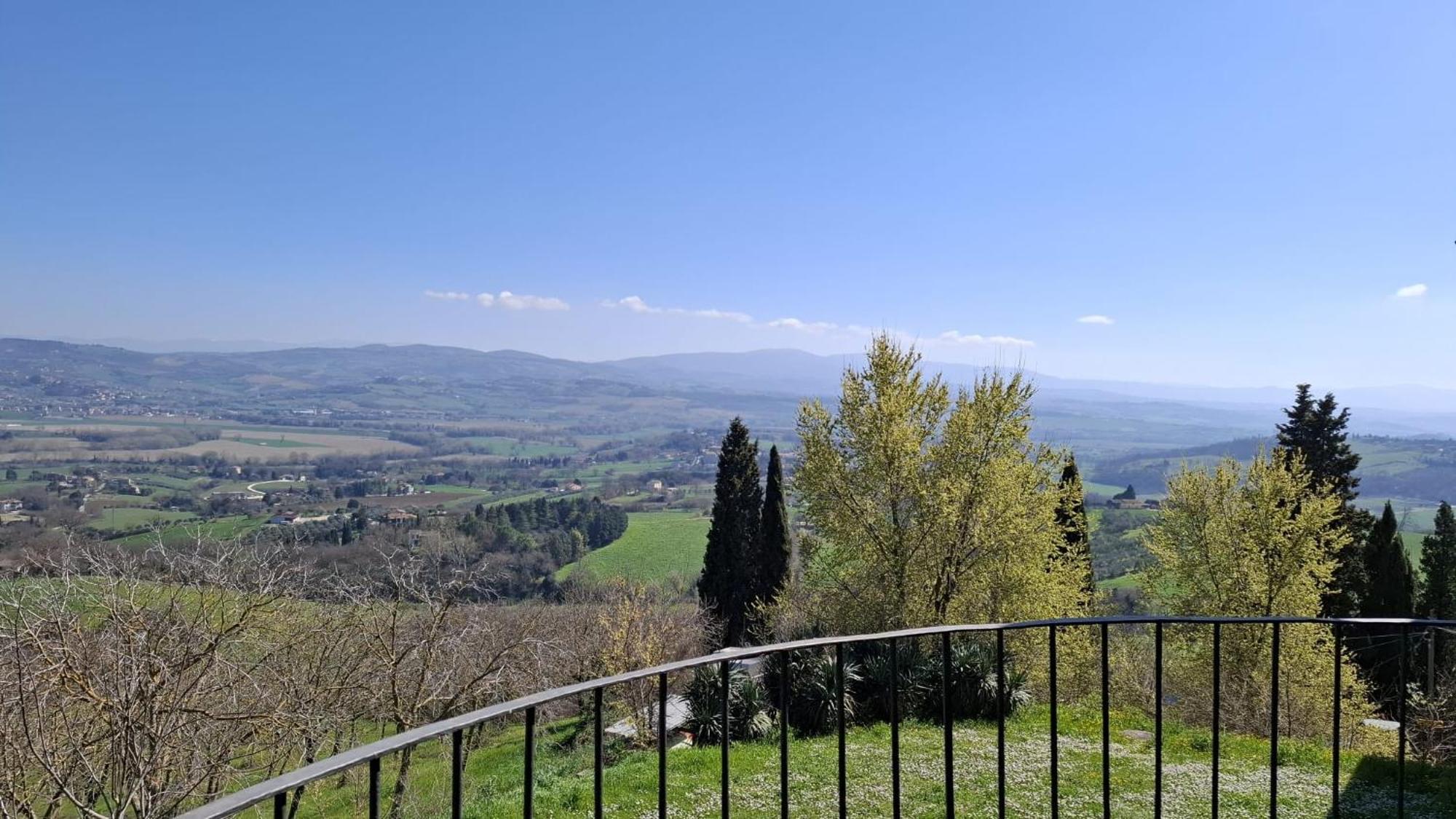Agriturismo Tenuta Conti Faina Fratta Todina Eksteriør bilde